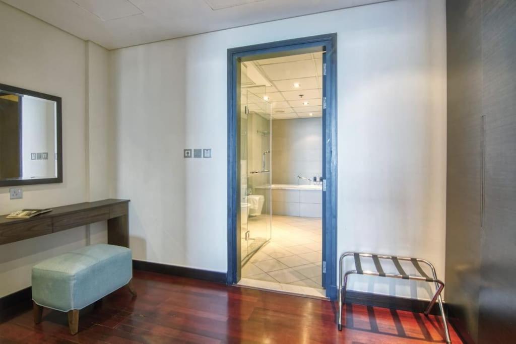 Marvelous Private Beach Apartment In Palm Dubai Within Anantara 5 Star Resort エクステリア 写真