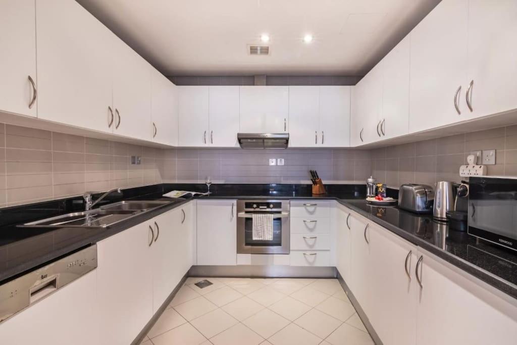 Marvelous Private Beach Apartment In Palm Dubai Within Anantara 5 Star Resort エクステリア 写真
