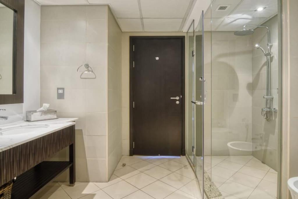 Marvelous Private Beach Apartment In Palm Dubai Within Anantara 5 Star Resort エクステリア 写真
