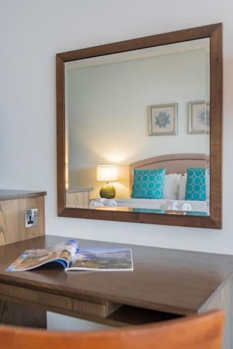 Marvelous Private Beach Apartment In Palm Dubai Within Anantara 5 Star Resort エクステリア 写真